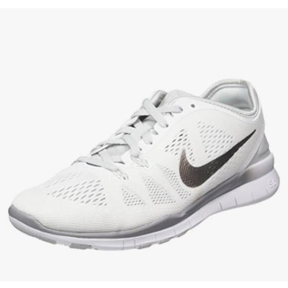 Nike Shoes - Like New Nike Free White TR Fit 5 Athletic Training Shoes Sneakers Size 8